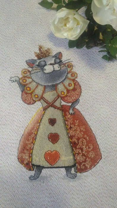 Queen of Hearts. Alice in Wonderland. - PDF Cross Stitch Pattern - Wizardi
