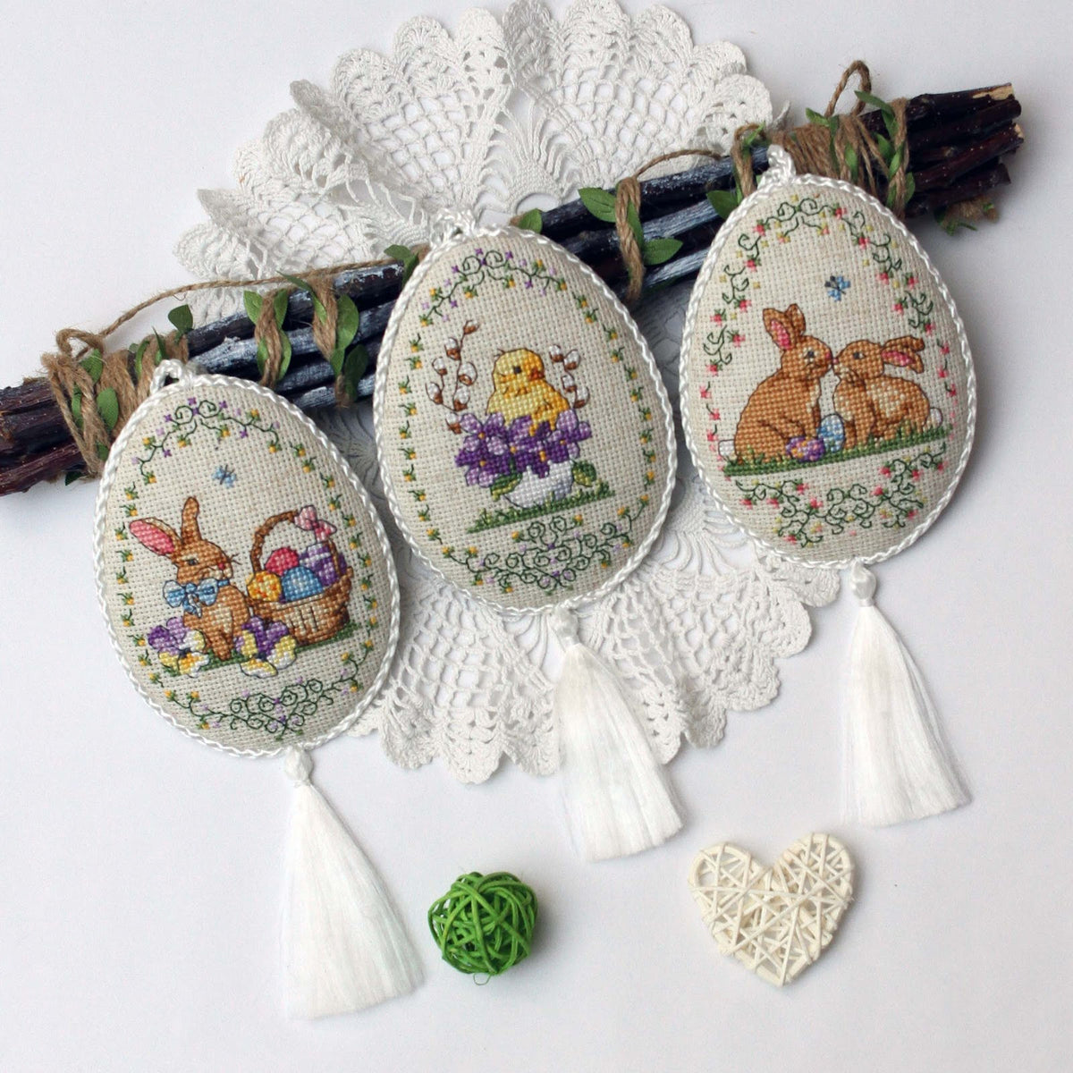 Easter is coming M-0333 cross stitch kit