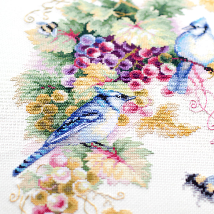 Blue Jay and Grapes 130-022 Counted Cross-Stitch Kit