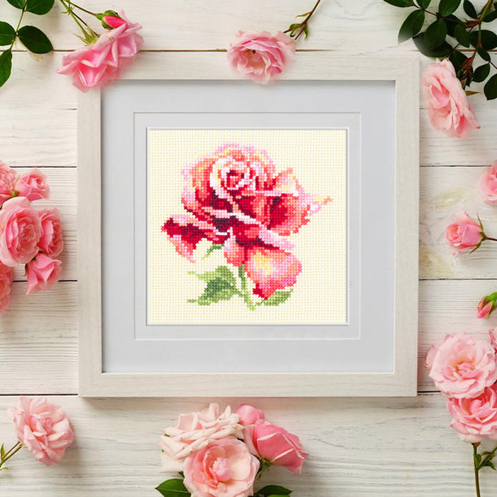 Beautiful Rose 150-001 Counted Cross-Stitch Kit