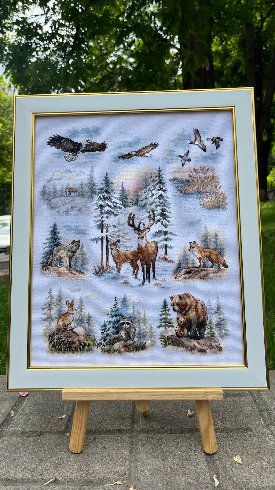 By forest paths M-0336 cross stitch kit