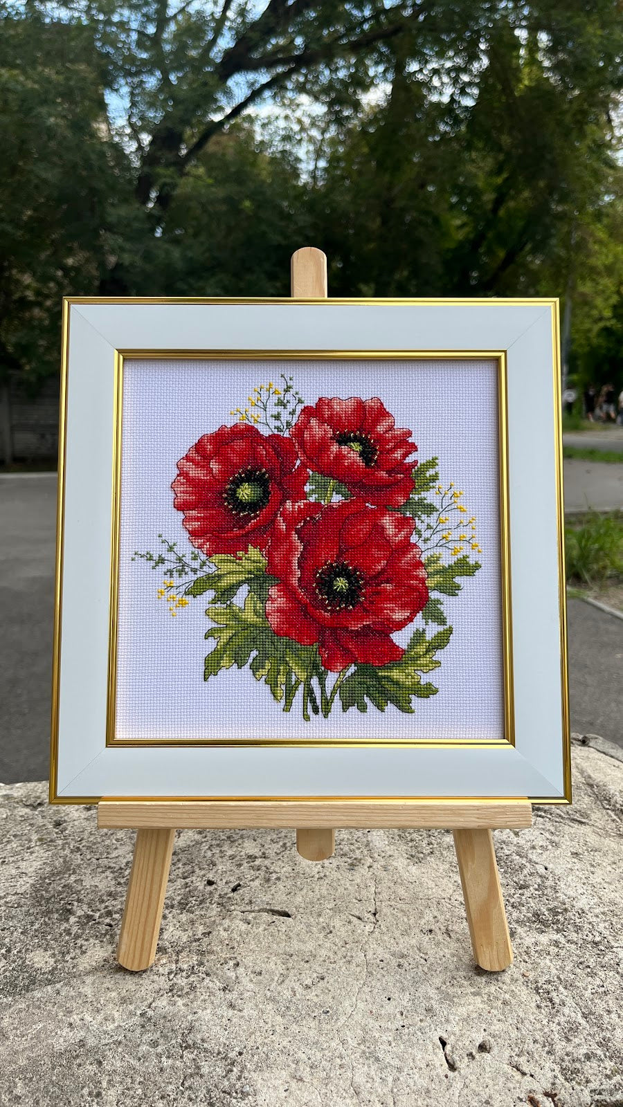 Poppies M-0312 cross stitch kit