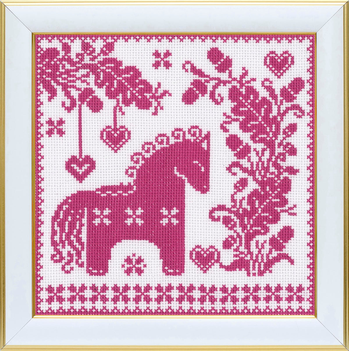 Decorative horse M-0399 cross stitch kit