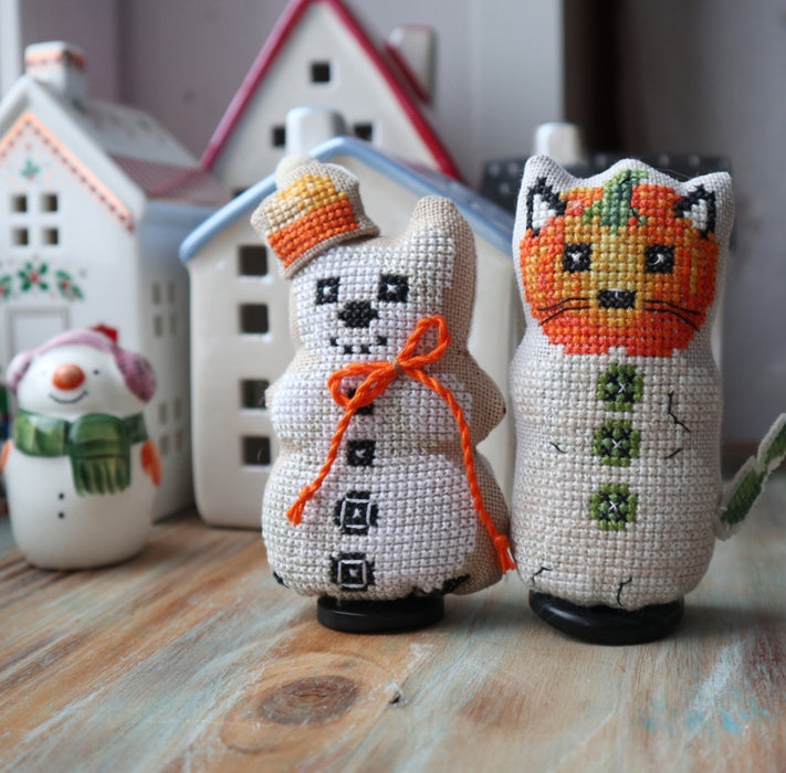 Snowcat - PDF Cross Stitch Pattern