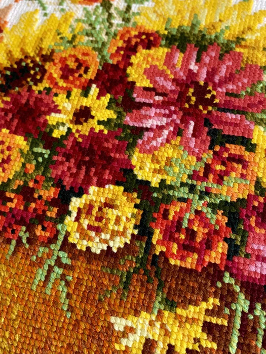 Autumn Flowers R1973 Counted Cross Stitch Kit