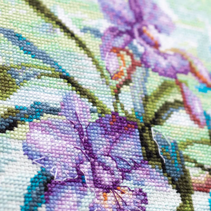 Lost World 550-759 Counted Cross-Stitch Kit