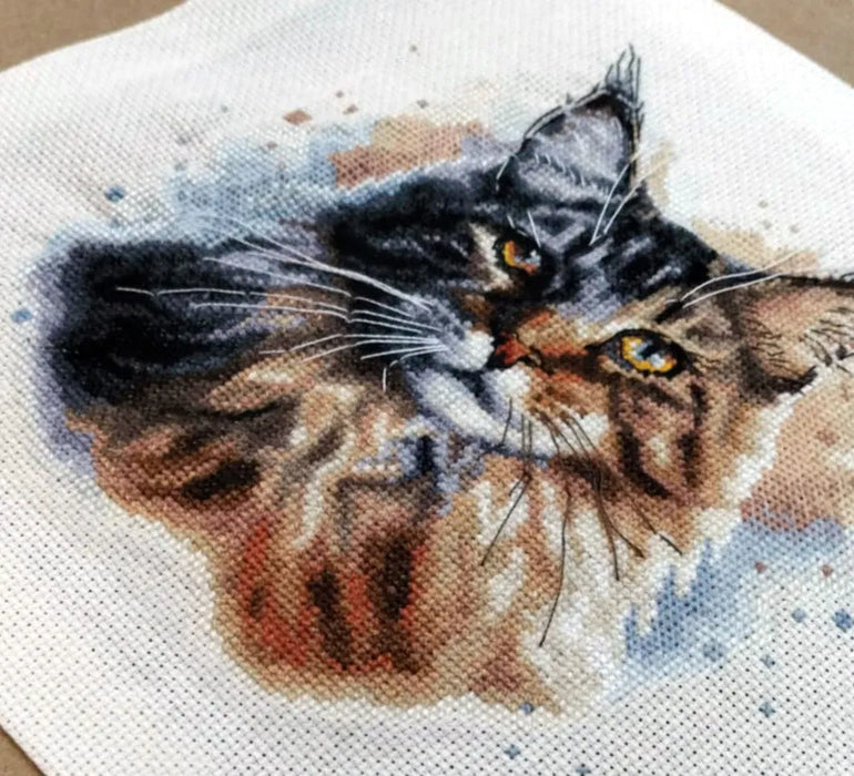 Watercolor Maine Coon - PDF Cross Stitch Pattern