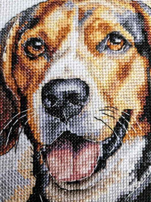 Beagle Comb - PDF Cross Stitch Pattern