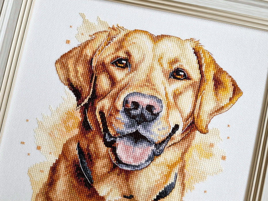 Yellow Labrador Comb - PDF Cross Stitch Pattern