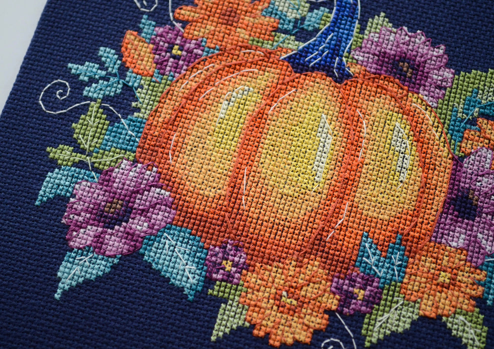 Cross-stitch kit - Autumn colors AH-233