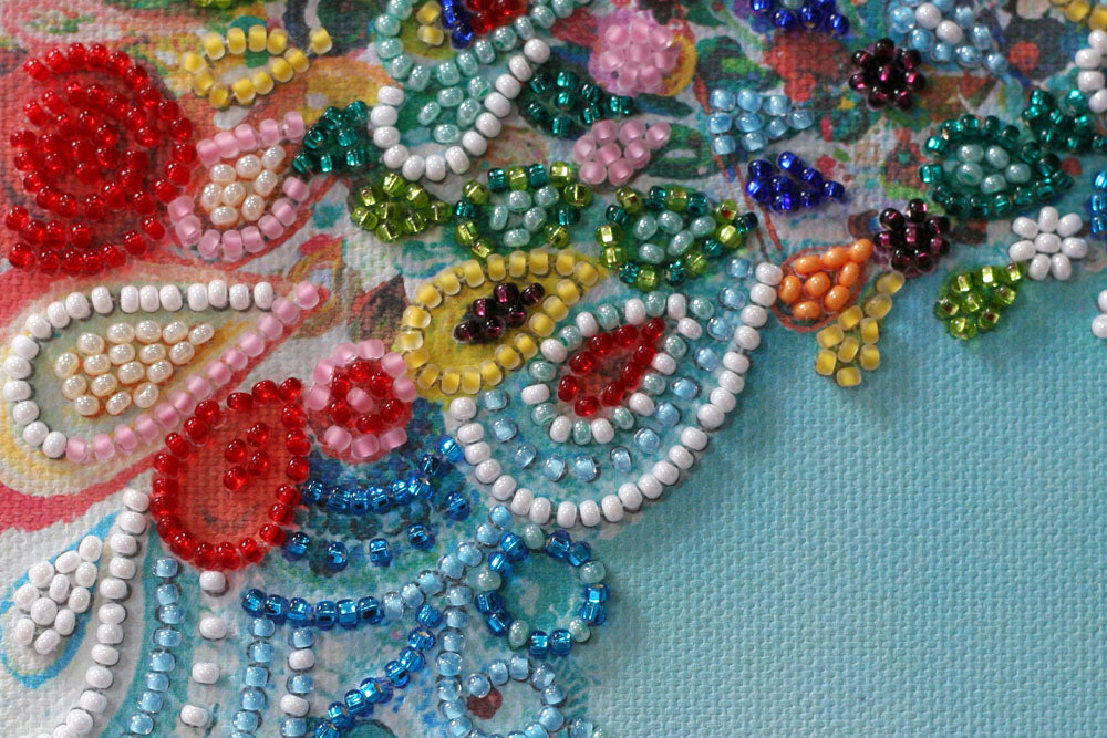 Mini Bead embroidery kit - Colored tail AM-187