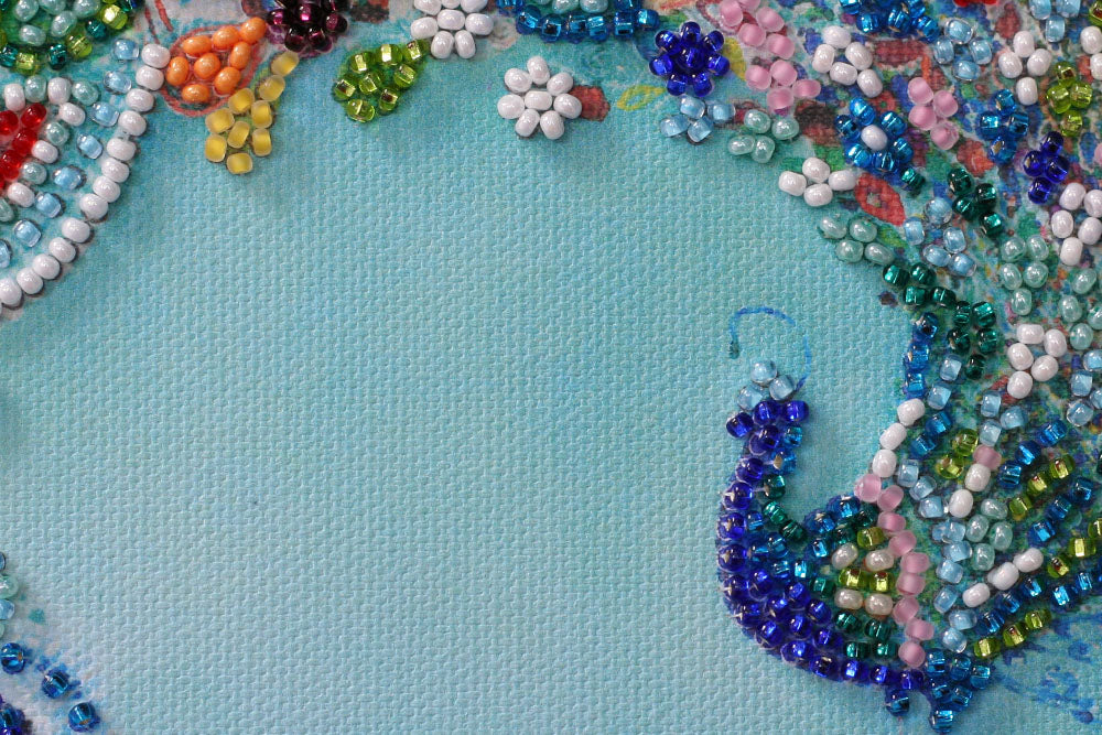 Mini Bead embroidery kit - Colored tail AM-187