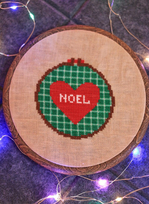 Christmas hoop - PDF Cross Stitch Pattern