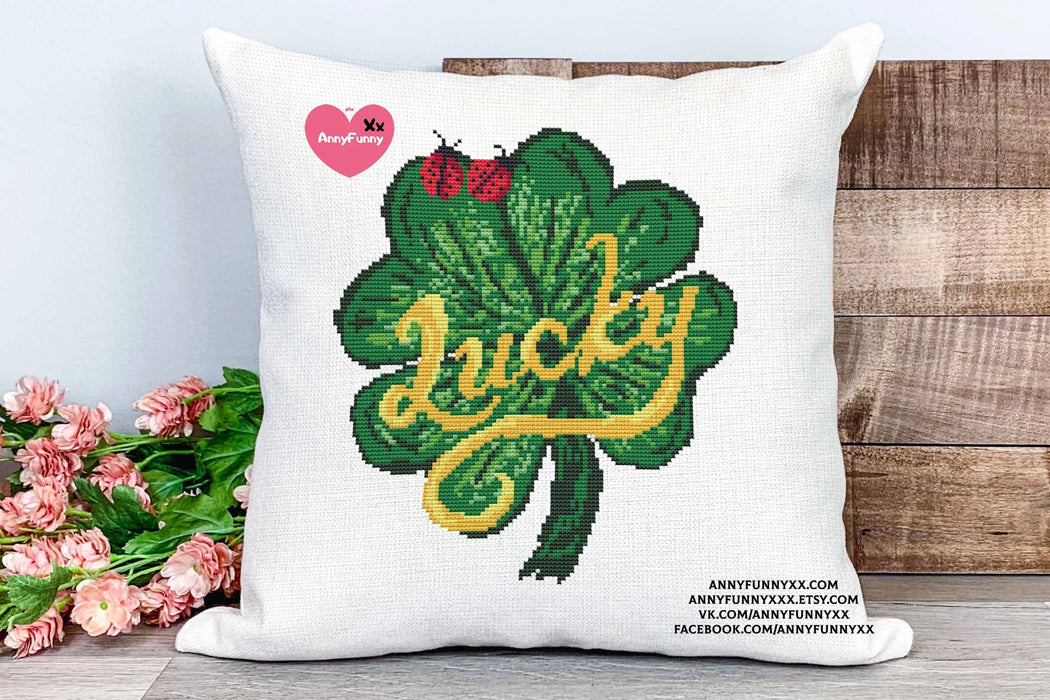 Clover for good luck - PDF Cross Stitch Pattern