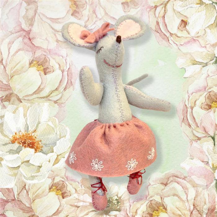 Felt Craft Mini Kit Little Mouse The Ballet Dancer MKBAL1F