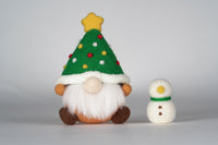 Green Christmas Gnome Needle Felting Kit. Wizardi DIY Wool Craft Kit F07N8-490