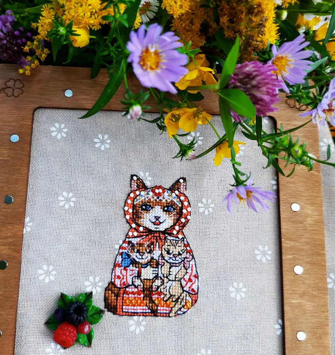 Mother Cat - PDF Cross Stitch Pattern