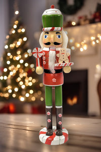 Christmas Nutcracker with a Candy. Wizardi Classic Wooden Festive Decoration F07M14-43-XC4617C
