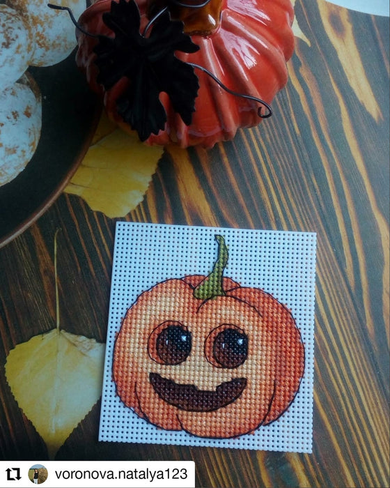 Pumpkin - PDF Cross Stitch Pattern