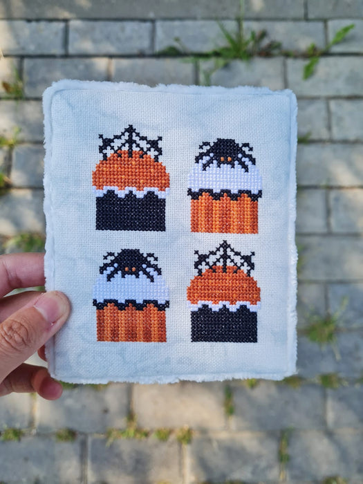 Halloween cupcakes - PDF Cross Stitch Pattern