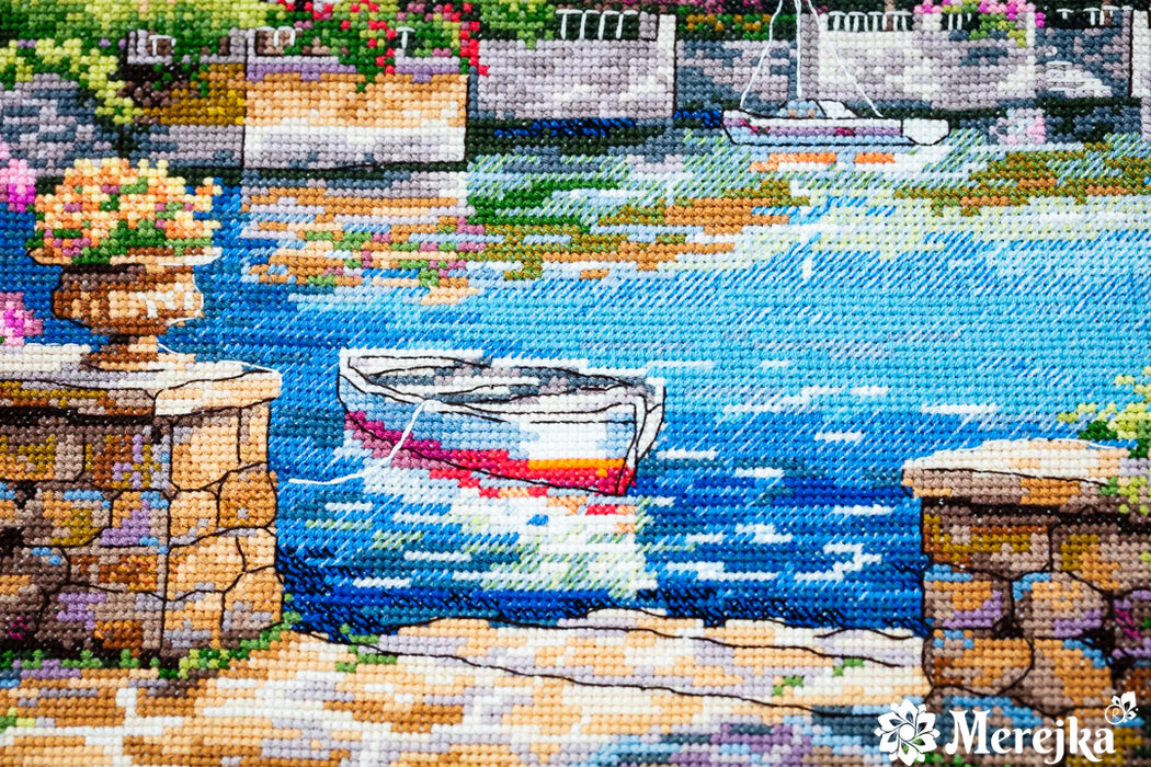 Lago di Como K-175 Counted Cross-Stitch Kit