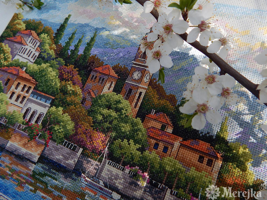 Lago di Como K-175 Counted Cross-Stitch Kit