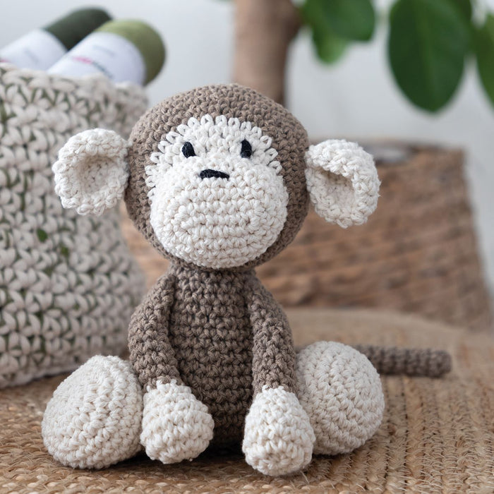 DIY Crochet Kit Monkey Mace - Taupe PAK125