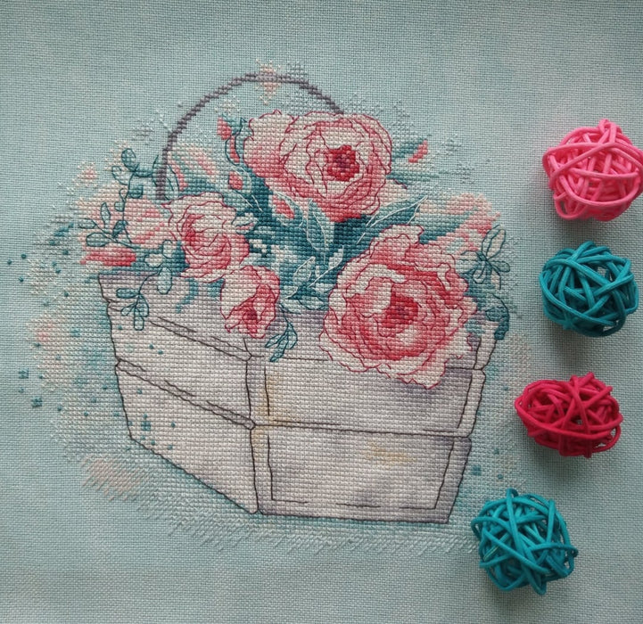 Roses in a Box - PDF Cross Stitch Pattern
