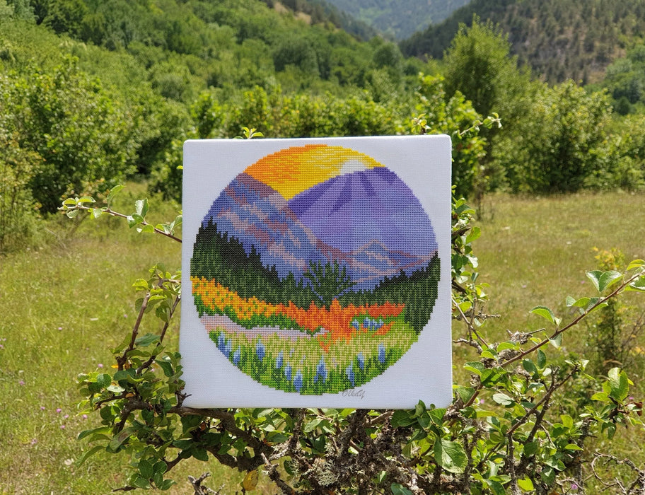 Round Landscapes. Landscape 10 - PDF Cross Stitch Pattern