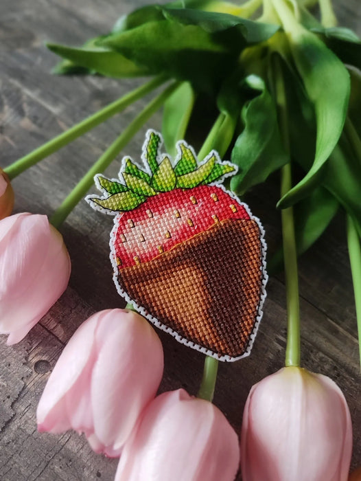 Chocolate covered strawberries - PDF Cross Stitch Pattern