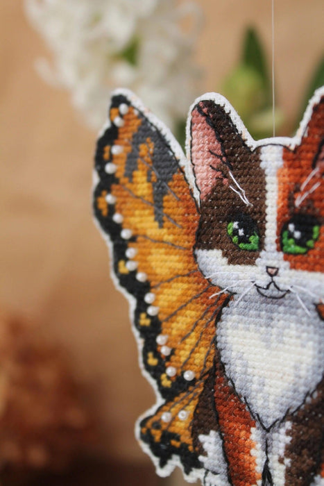 Butterfly Cat - PDF Cross Stitch Pattern - Wizardi