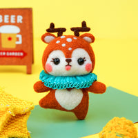 Deer Needle Felting Kit. Wizardi DIY Wool Craft Kit F07N8-W187