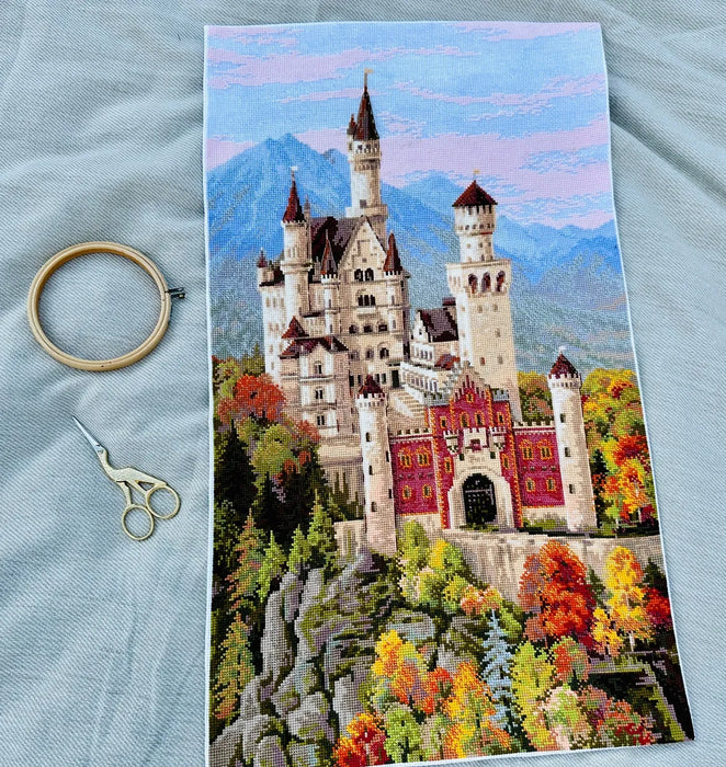 Neuschwanstein Castle R1520 Counted Cross Stitch Kit