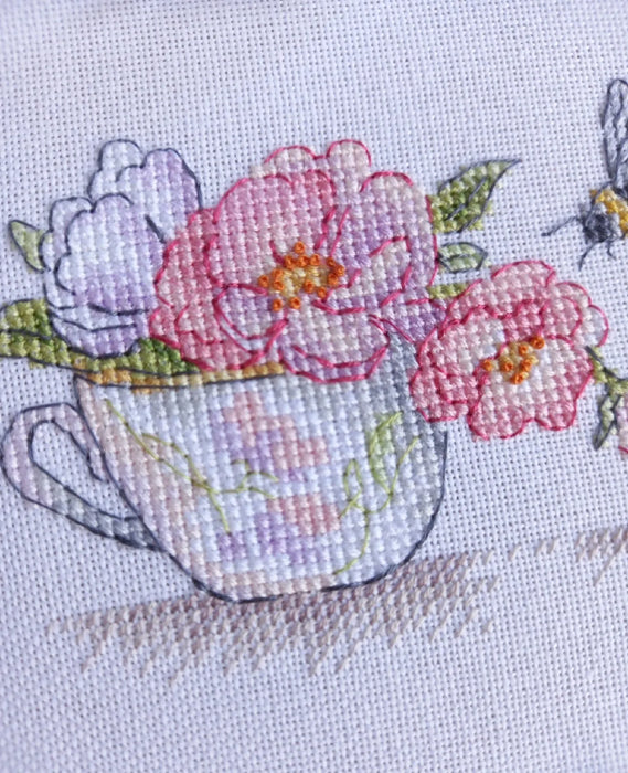 Rosehip and Bumblebee - PDF Cross Stitch Pattern