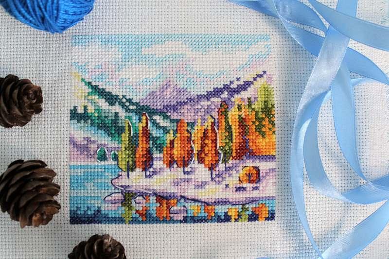 Autumn In The Mountains SM-613 Counted Cross-Stitch Kit - Wizardi