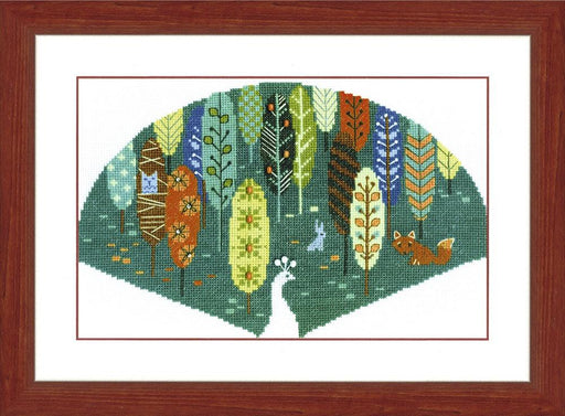 BT-174C Counted cross stitch kit Crystal Art "In the forest kingdom" - Wizardi