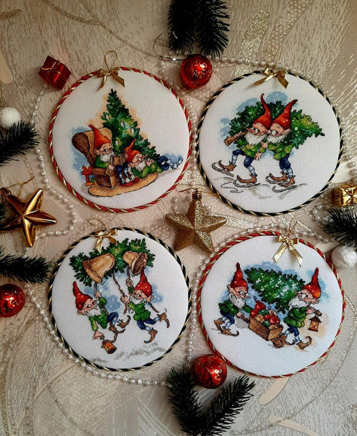 Christmas Elfs. Bells - PDF Cross Stitch Pattern - Wizardi