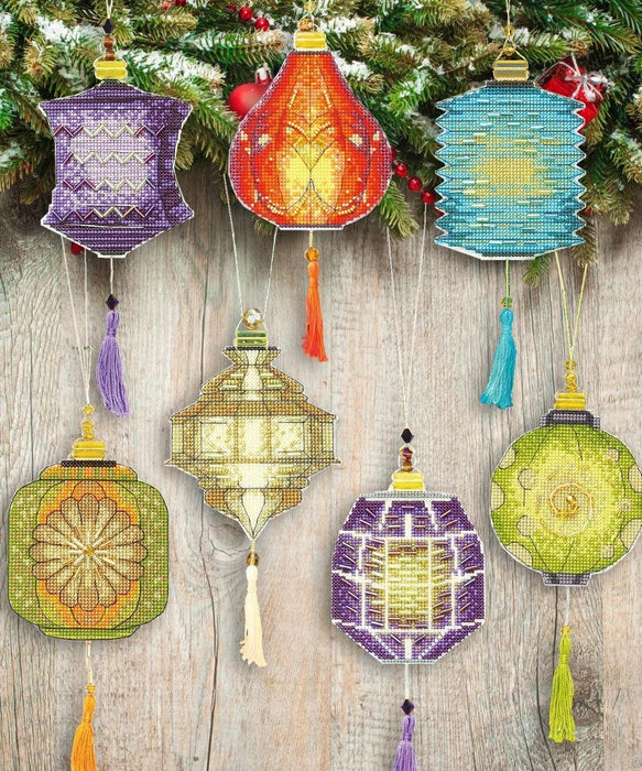 Christmas tree toy cross-stitch kit T-25C Set of pictures "Colorful lanterns" - Wizardi