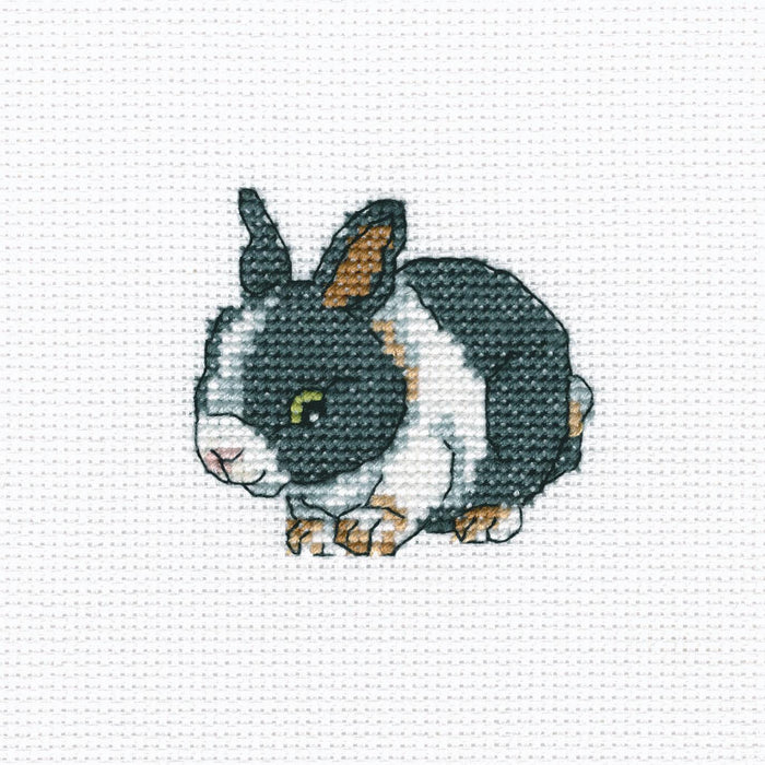 Cute rabbit H262 Counted Cross Stitch Kit - Wizardi