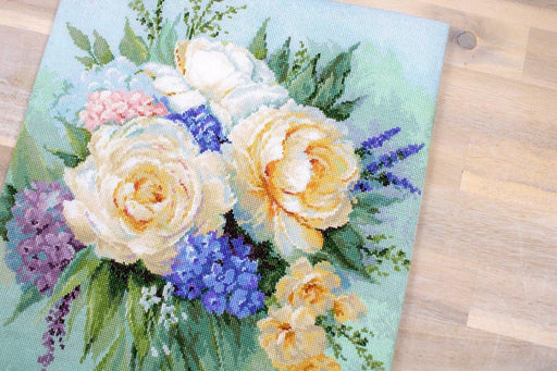 Floral bouquet B2370L Counted Cross-Stitch Kit - Wizardi