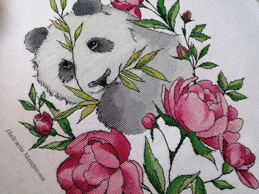 Flower Panda - PDF Counted Cross Stitch Pattern - Wizardi