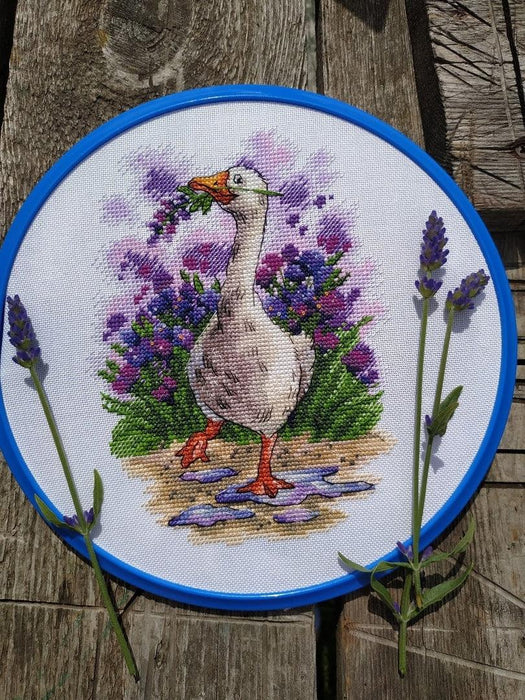 Goose with Violet Flowers - PDF Cross Stitch Pattern - Wizardi