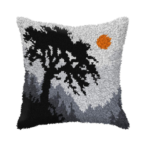 Latch hook cushion kit "Landscape at night" 4128 - Wizardi