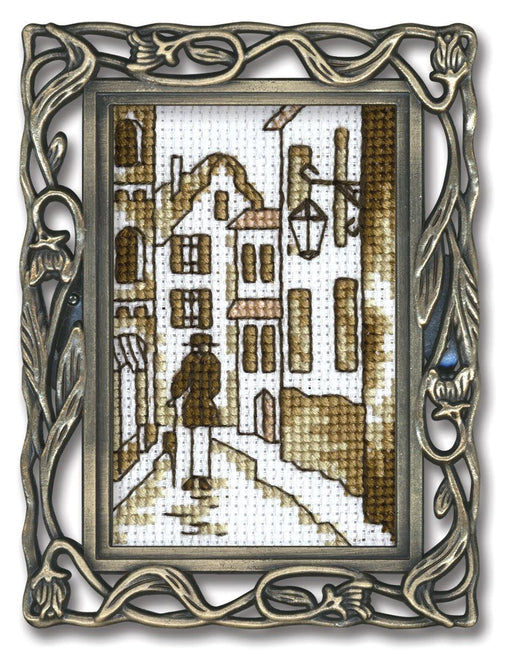 Old town FA013 Counted Cross Stitch Kit - Wizardi