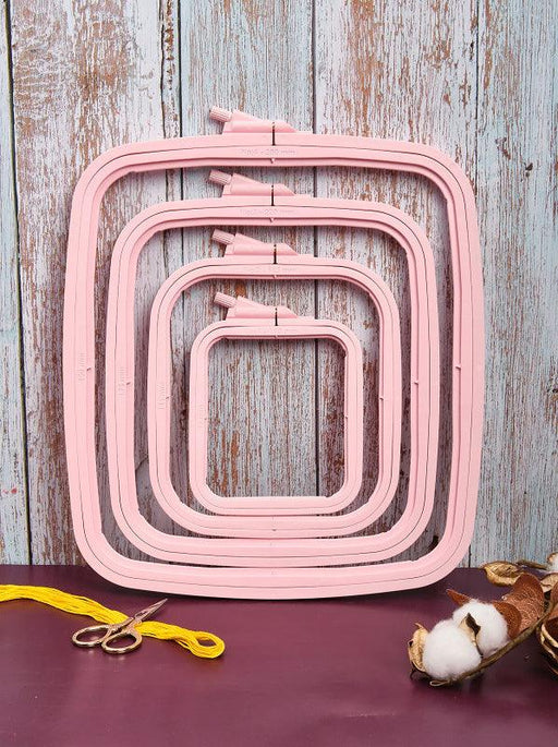 Plastic Square Hoop Nurge 170-13 Pastel Pink - Wizardi