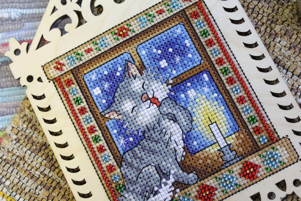 Winter Evening O-001 Counted Cross Stitch Kit on Plywood - Wizardi